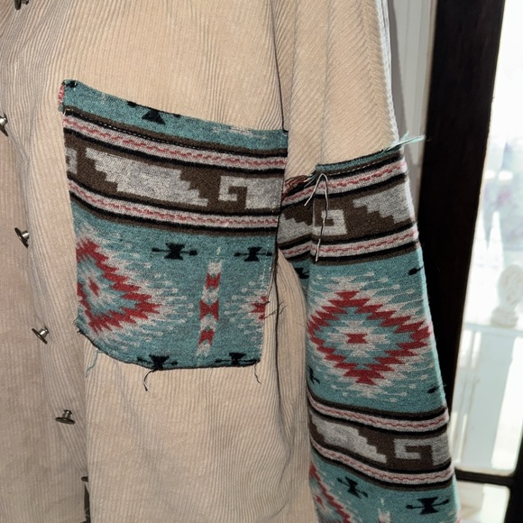 Jacket - Picture 3 of 6